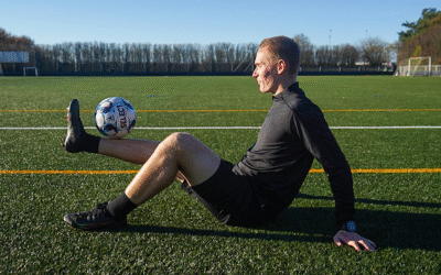 Balancer bolden på skinnebenet – Siddende tricks
